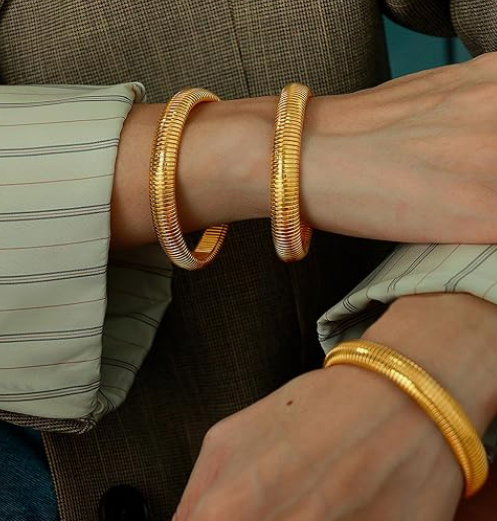 Gold Bangles for Women – Chunky Stretch Bracelets Set, 18K Gold Plated - Image 3